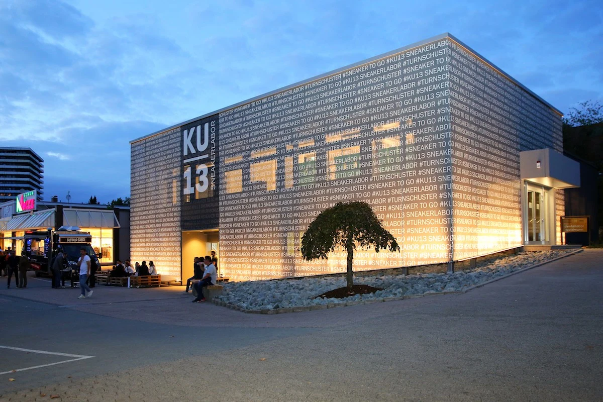 KAT Flex Facade อาคารพาณิชย์ ลดความร้อน ระบายอากาศ